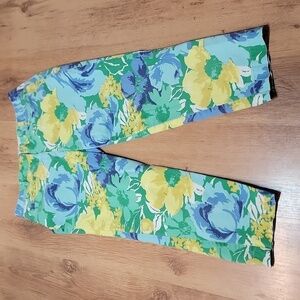 3/$15 Land's End Floral Cropped Pants